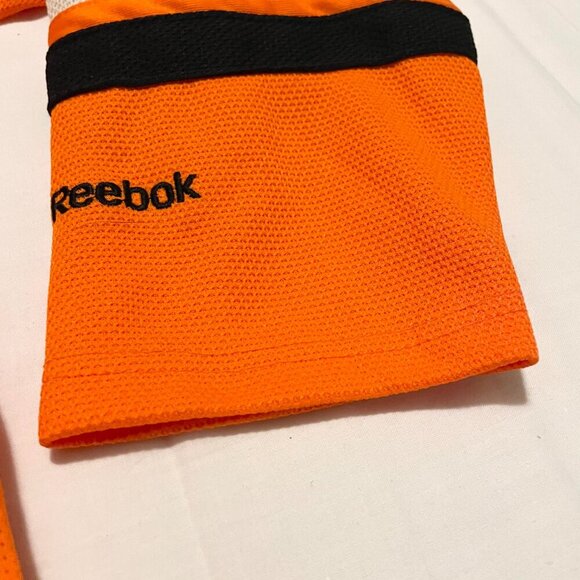 Philadelphia Flyers Youth Size L/XL Orange Reebok Jersey - Picture 6 of 16